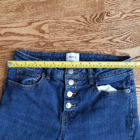 (30) RVCA Skinny Fit Denim Mid Rise Cropped Jeans Cotton Blend - Picture 10 of 10